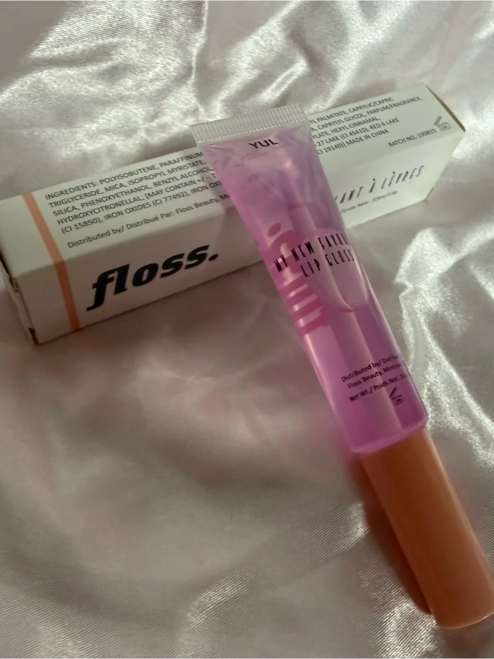 Floss hydrating lip